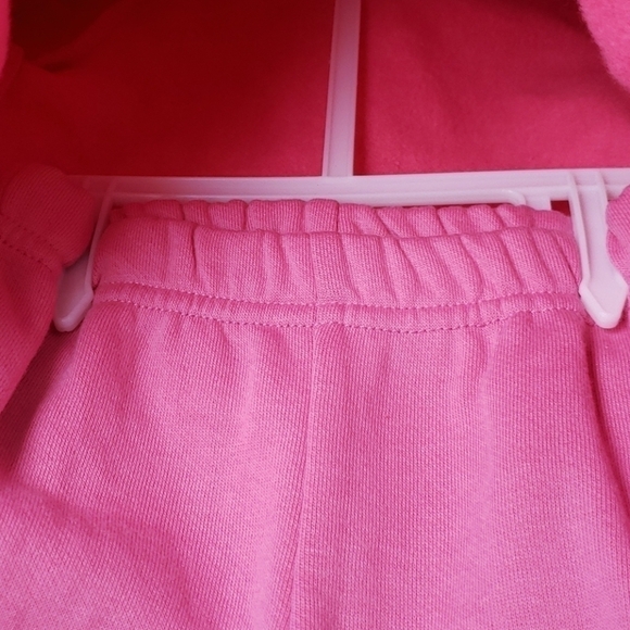 𝅺Carters Girls 2 Piece Set NWT - Picture 9 of 9